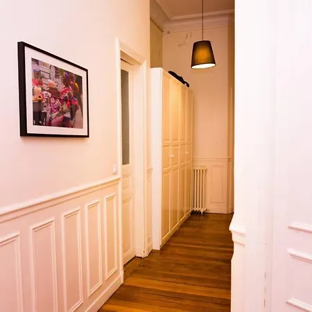 Elegant Haussmannien
